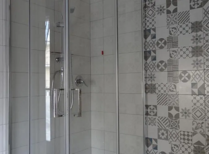 White Lady Apartman *